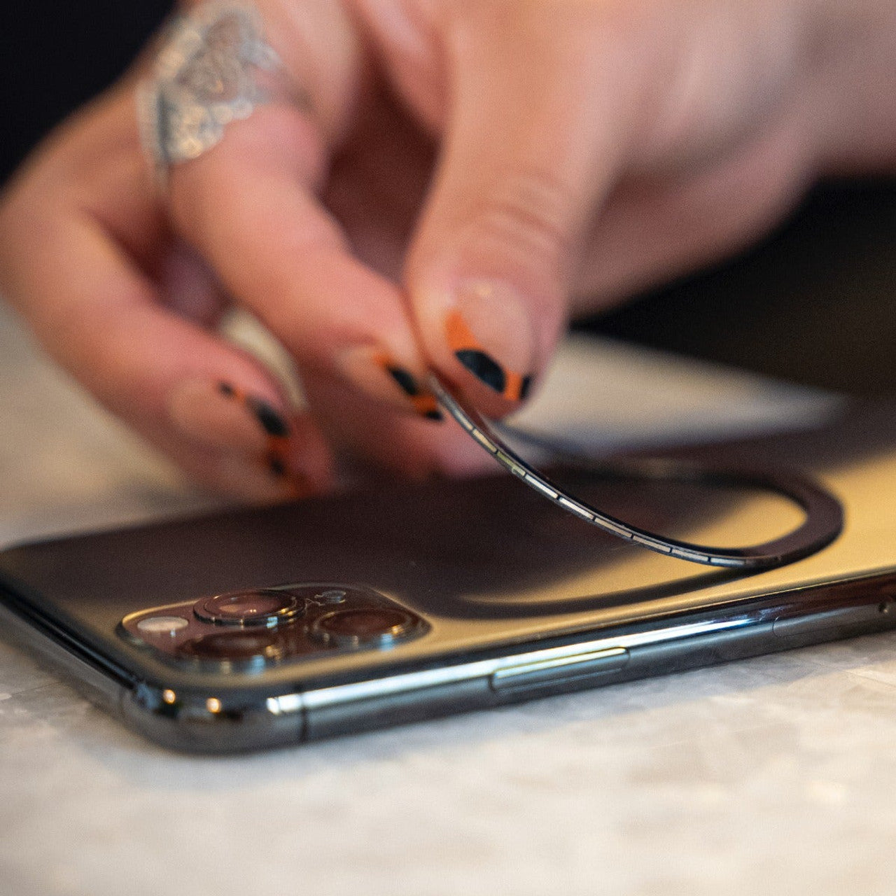 Mophie Magnetic snap Adapter----Ennap.com