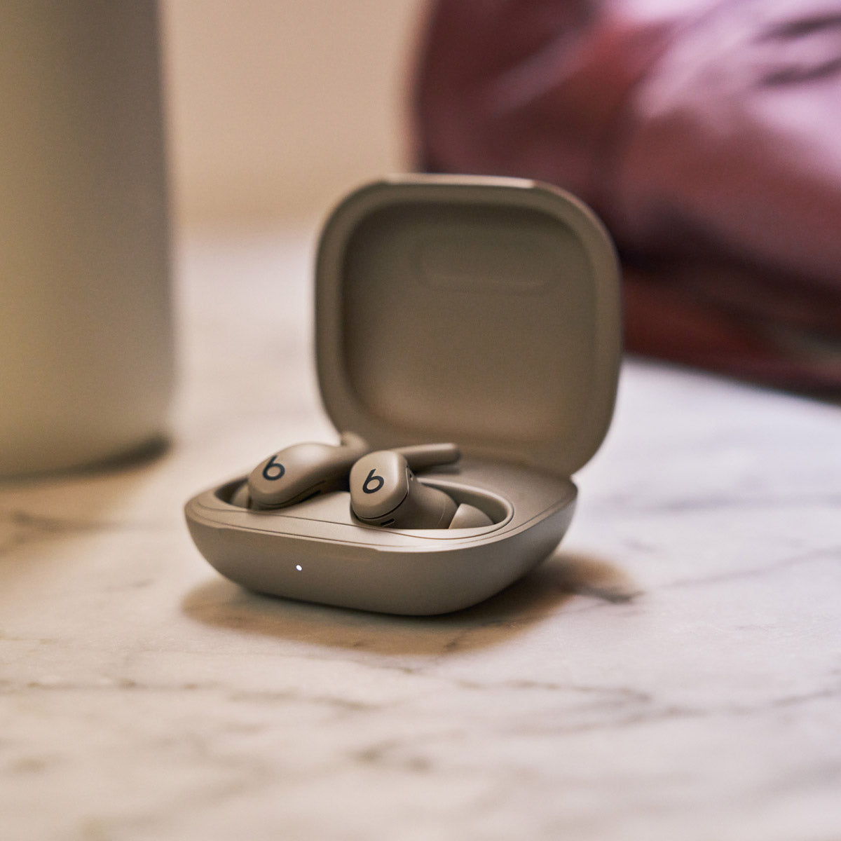 Powerbeats Fit