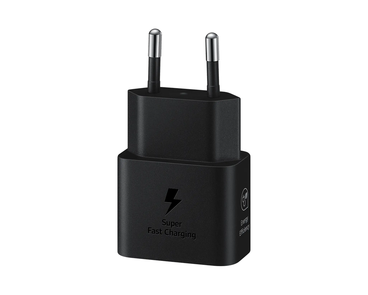 Samsung 25W PD USB-C travel adapter in Black