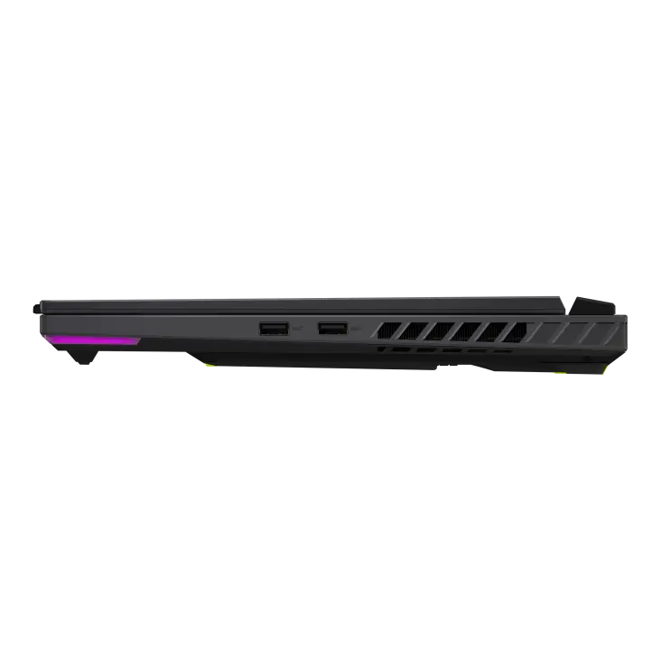 الحافة اليمنى لـASUS ROG Strix G16 G614PR بمنفذي USB-A