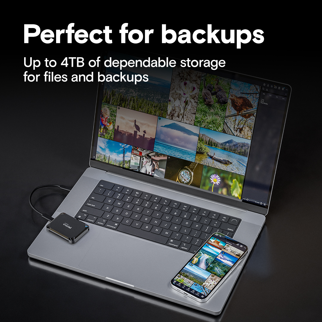 هارد SSD خارجي كروشال Crucial X9 موصول بلابتوب لحفظ نسخة احتياطية من الصور بجانب موبايل، بسعة حتى 4 تيرابايت