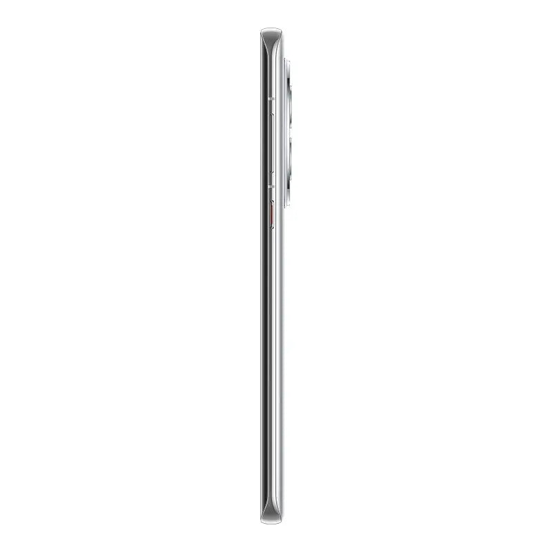 Opposite edge of the HUAWEI Mate 50 Pro in Silver