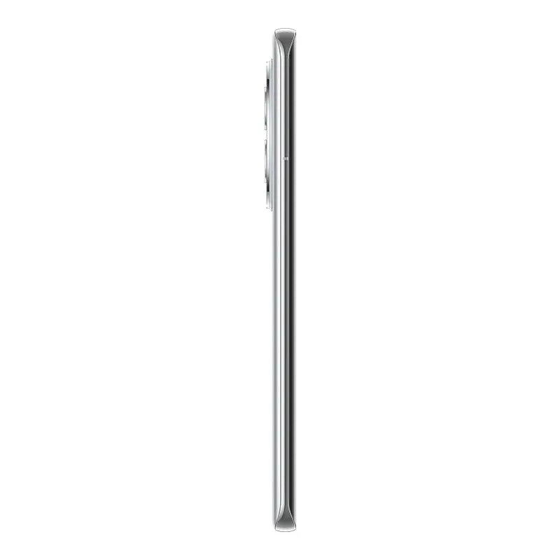 Side profile of the HUAWEI Mate 50 Pro in Silver