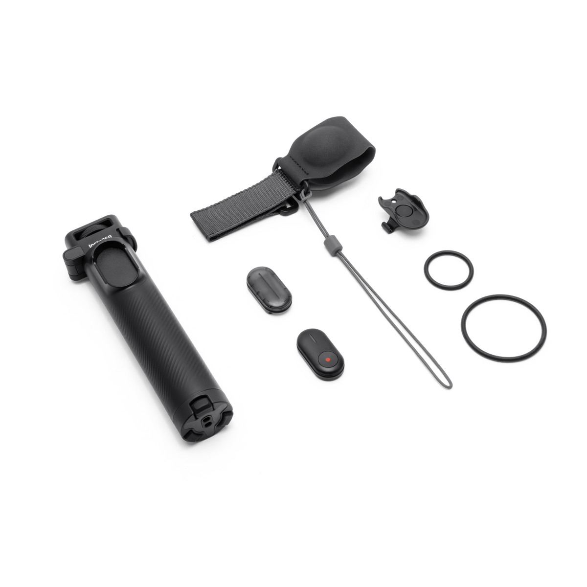 محتويات نسخة Remote Kit من عصا سيلفي Insta360 Foldable 2-in-1 مع ريموت Mini Remote وقاعدته والأربطة