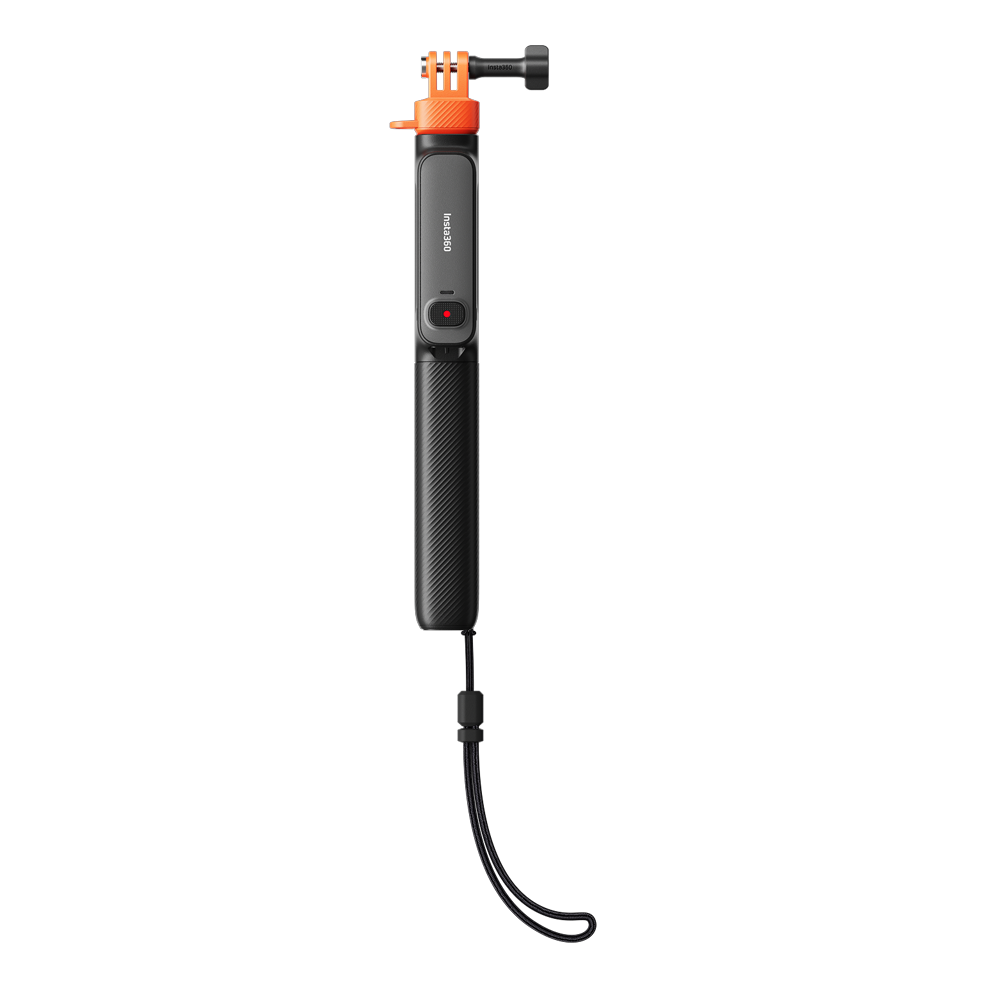 عصا سيلفي Insta360 للتصوير تحت الماء مع ريموت مطوية ومعها حزام معصم مركّب