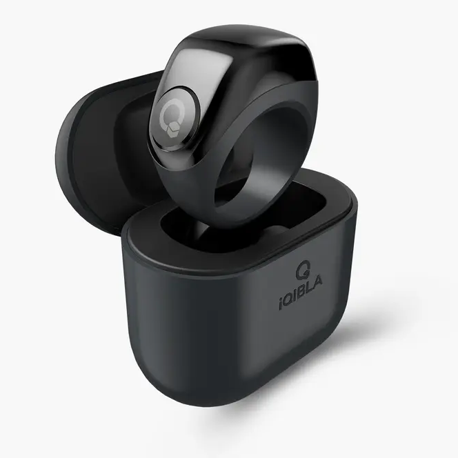 iQibla Zikr Jood in Black inside its charging case