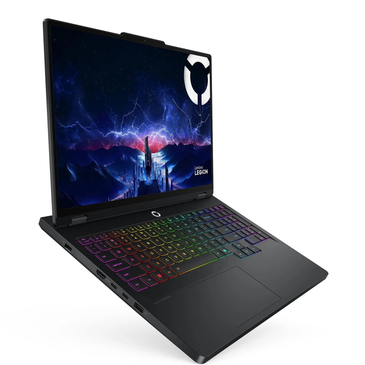 لابتوب Lenovo Legion Pro 5 16IRX10 من زاوية أمامية يسرى عالية تظهر منافذ الجانب الأيسر