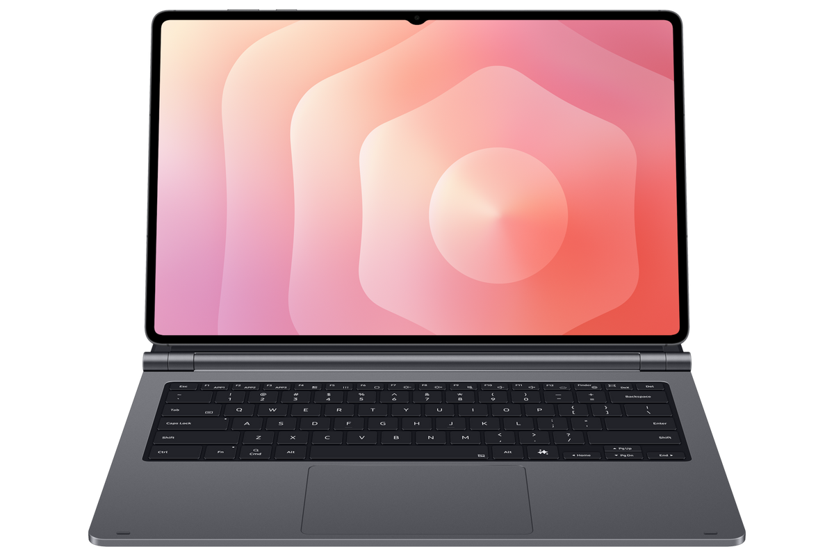 تابلت Galaxy Tab الترا على كيبورد سامسونج Pro Keyboard باللون Gray من الأمام